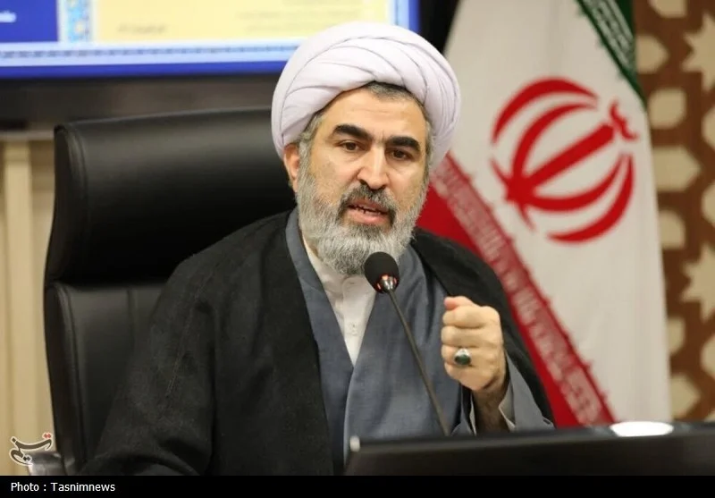 بازنگری رشته‌های تفسیر در حوزه‌های علمیه/ برگزاری بیش از 300 درس تفسیر و علوم قرآن