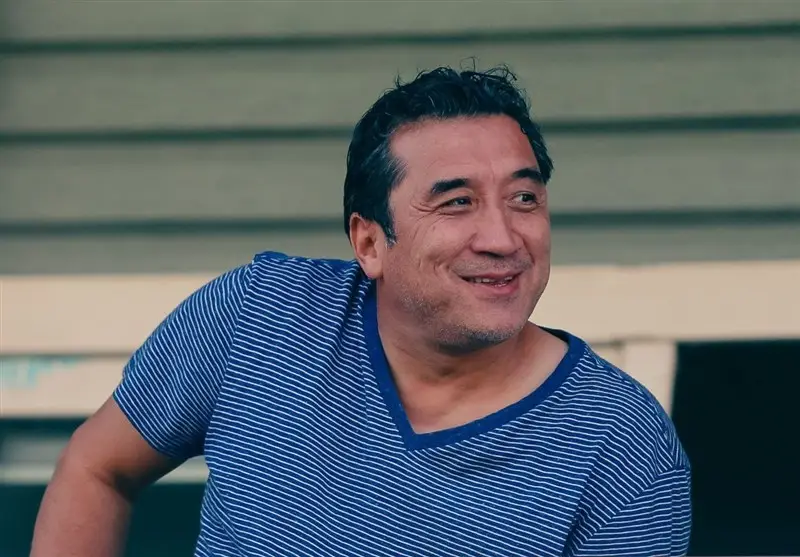 خداداد عزیزی با جریمه ۵۱ میلیون تومانی شوکه شد! جزئیات تخلفات او چیست؟