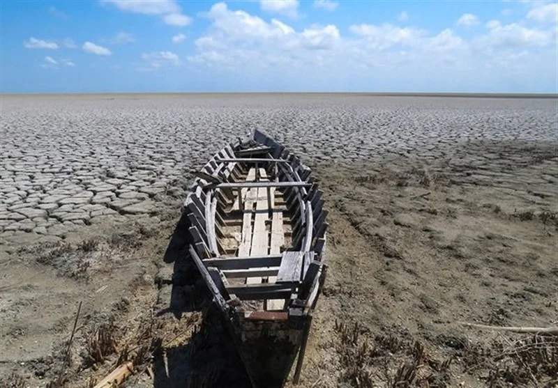 تالاب پریشان در آستانه احیا؛ نقش کلیدی مردم و تصمیم‌سازان در سرنوشت این اکوسیستم