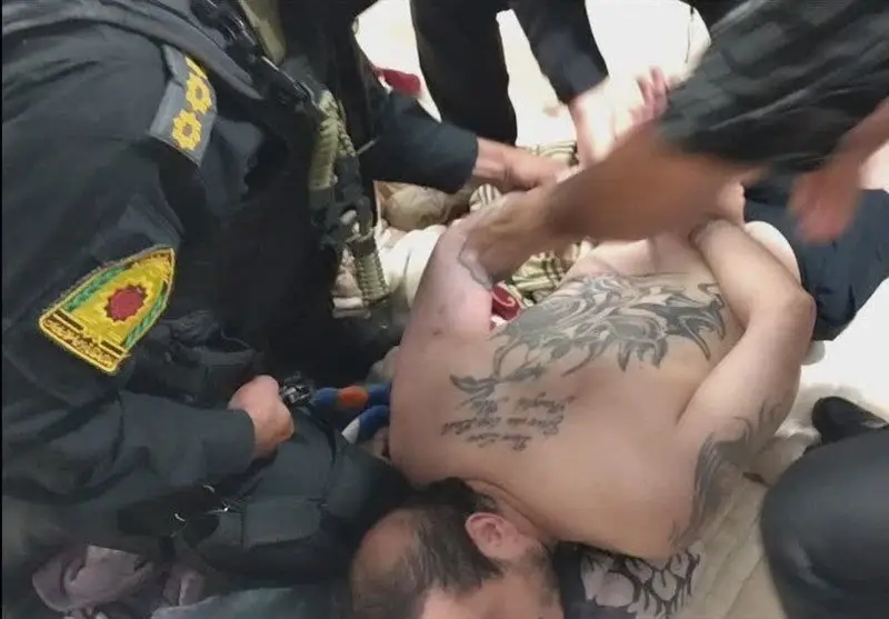 شلیک قاطع پلیس به سرکرده اوباش محله پیروزی؛ پایان درگیری‌های خونین + فیلم