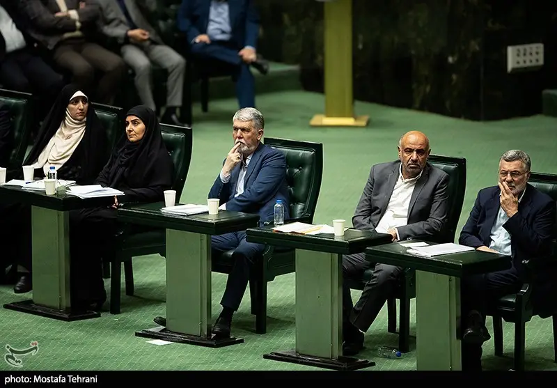 جلسه ویژه مجلس و دولت برای بررسی ۵ محور حیاتی اقتصاد کشور؛ چه تصمیماتی در راه است؟
