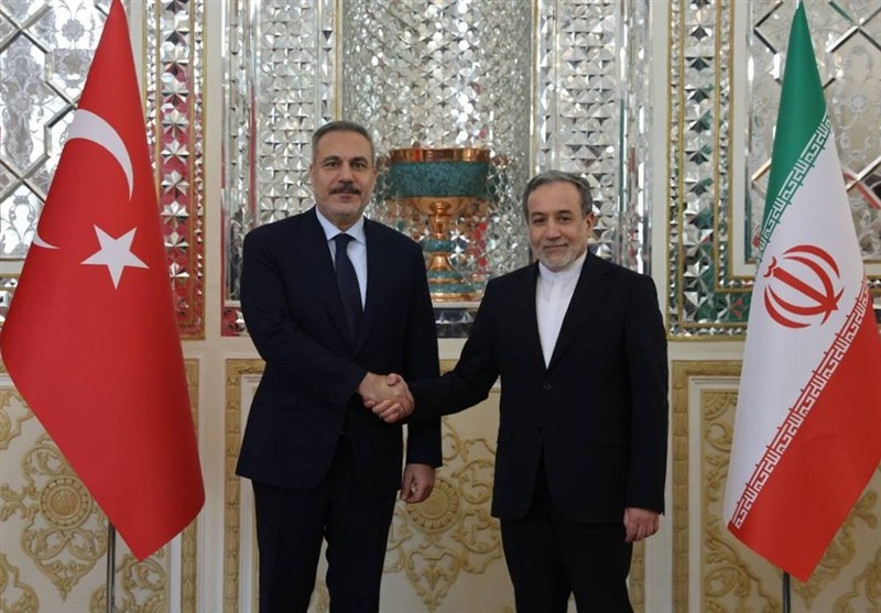 عراقچی فاش کرد؛ ایران و ترکیه چگونه برای توسعه منطقه‌ای دست به دست هم دادند؟