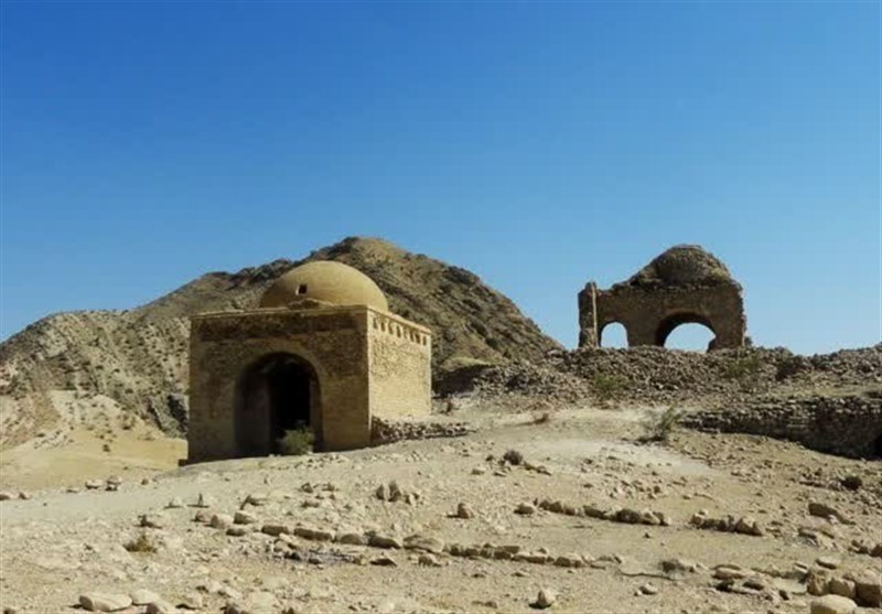 کاروانسرای تاریخی کنار سیاه فیروزآباد توسط میراث فرهنگی تملک می‌شود