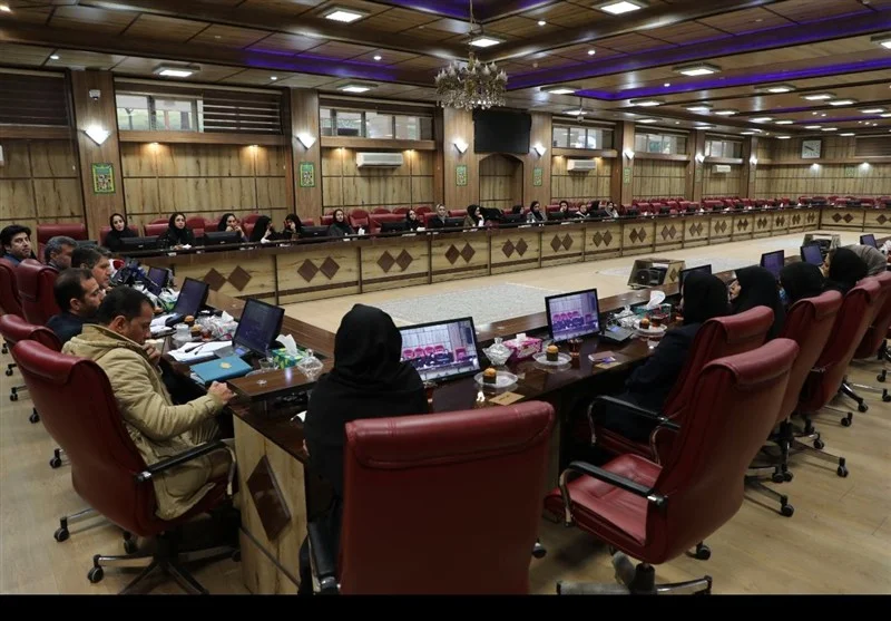 چالش‌های کارآفرینی در استان ایلام/ وقتی تبعیض جنسیتی هنوز در ساختار اداری زنده است!