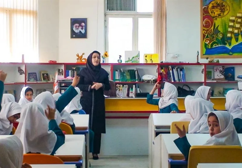 روایت توسعه آموزش قبل وبعد از انقلاب در شهرستان قشم