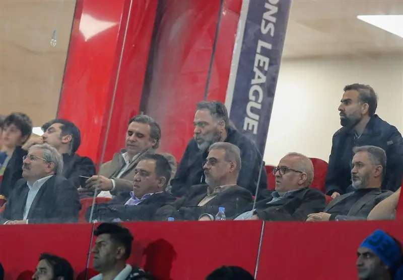 چرا علی تاجرنیا هنوز مدیرعامل استقلال نشده است؟ پرده‌برداری از رازهای پشت‌پرده!