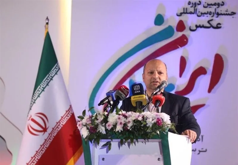 فضای مجازی چگونه به بستر رشد فردگرایی و کاهش فرزندآوری تبدیل شد؟