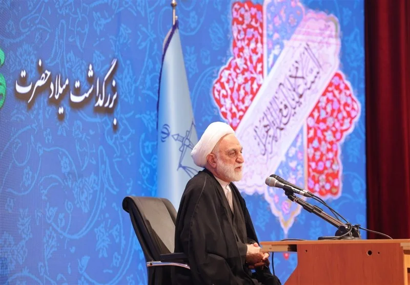 اژه‌ای: زن در اسلام ستون اصلی خانواده و نماد رفیع انسانیت است