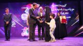 برگزیدگان سی‌امین جشنواره تئاتر کودک و نوجوان همدان در آیینی باشکوه تجلیل شدند