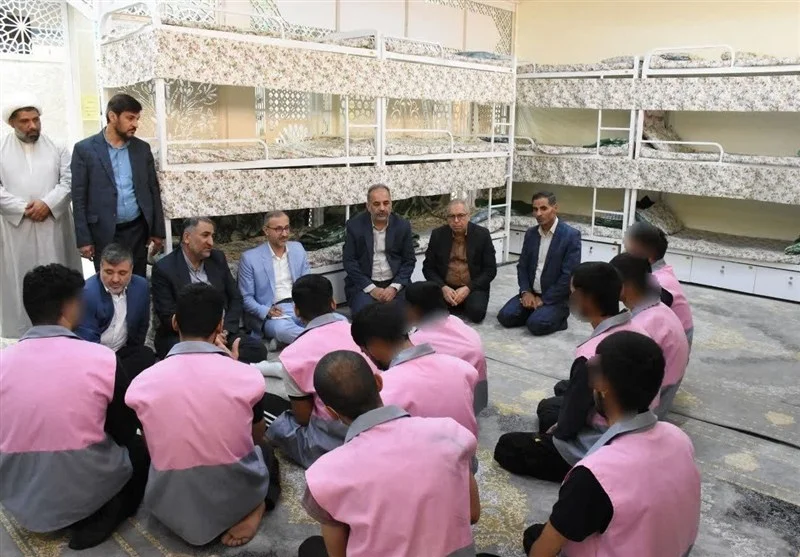 آزادی 46 زندانی در خراسان جنوبی؛ هدیه ویژه ولادت حضرت فاطمه (س) به خانواده‌ها