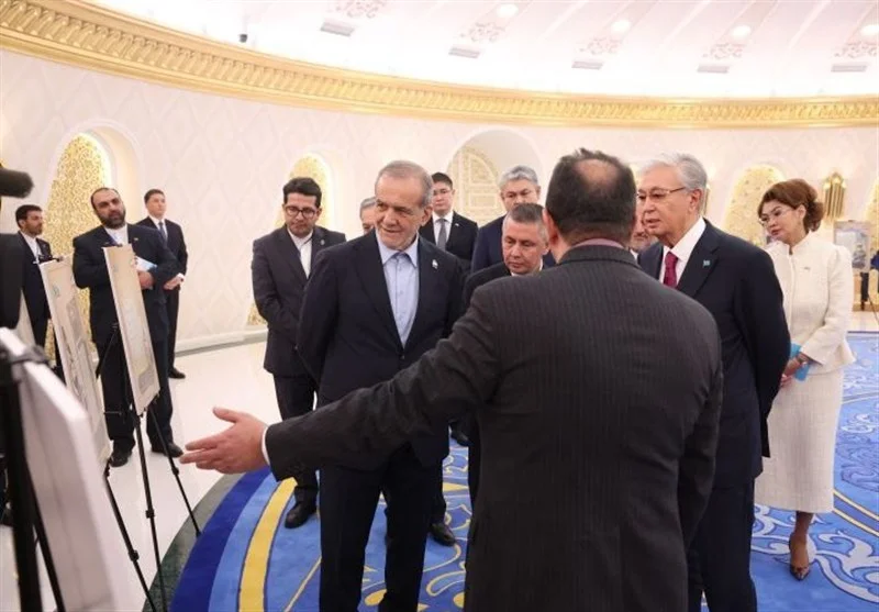 بازدید رسمی پزشکیان از نمایشگاه نادر اسناد تاریخی ایران و آسیای مرکزی