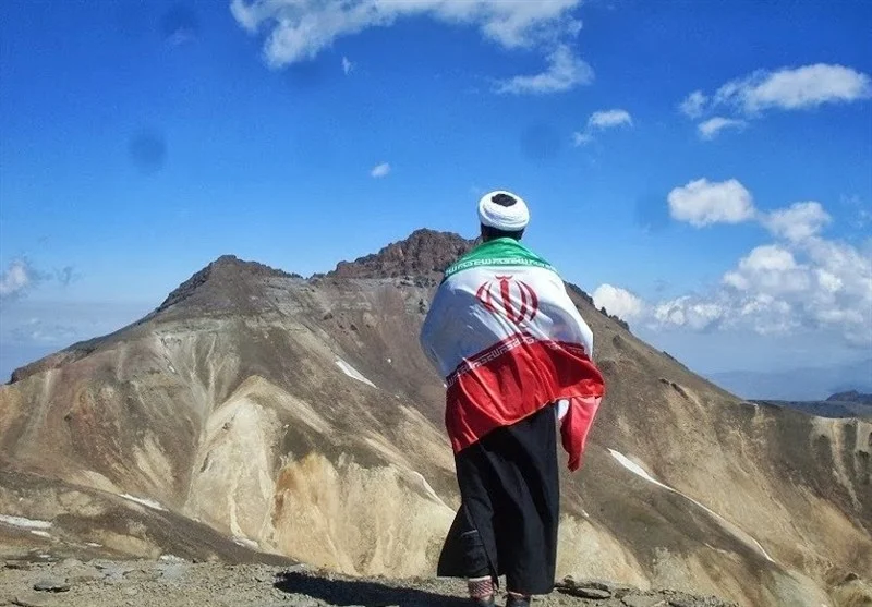 شور و هیجان 800 طلبه در دهمین جشنواره ورزشی حوزه علمیه قم؛ رقابتی متفاوت و پرانرژی