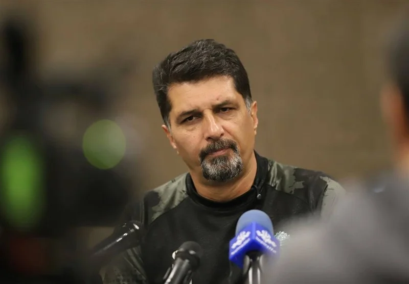 هشدار حسینی درباره خطر اشتباه مقابل مهاجمان پرسپولیس؛ زمین شهر قدس شایسته فوتبال ما نیست!