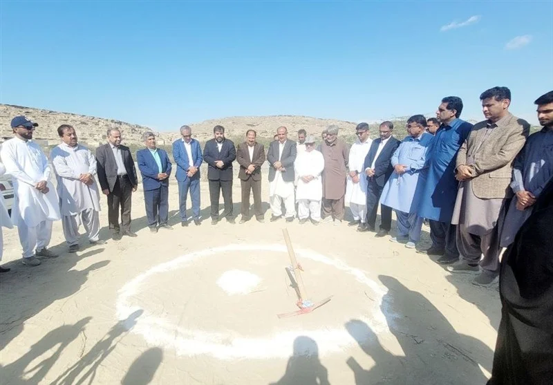 کلنگ‌زنی پروژه آموزشی ۱۸ کلاسه در چابهار با سرمایه‌گذاری ۴۰ میلیارد تومانی منطقه آزاد!