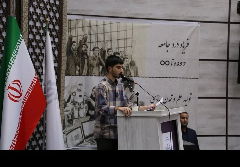 دانشجویان لرستانی استاندار را به چالش کشیدند: چرا کشت خشخاش جای گندم را گرفته؟