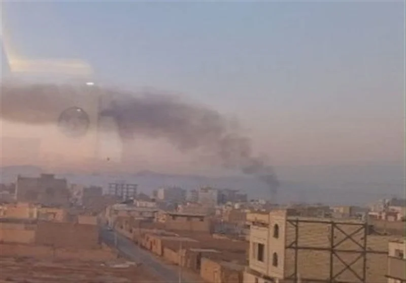 دود غلیظ در آسمان یزد؛ پشت پرده آتش‌سوزی بزرگ در کارگاه پالت‌سازی چیست؟