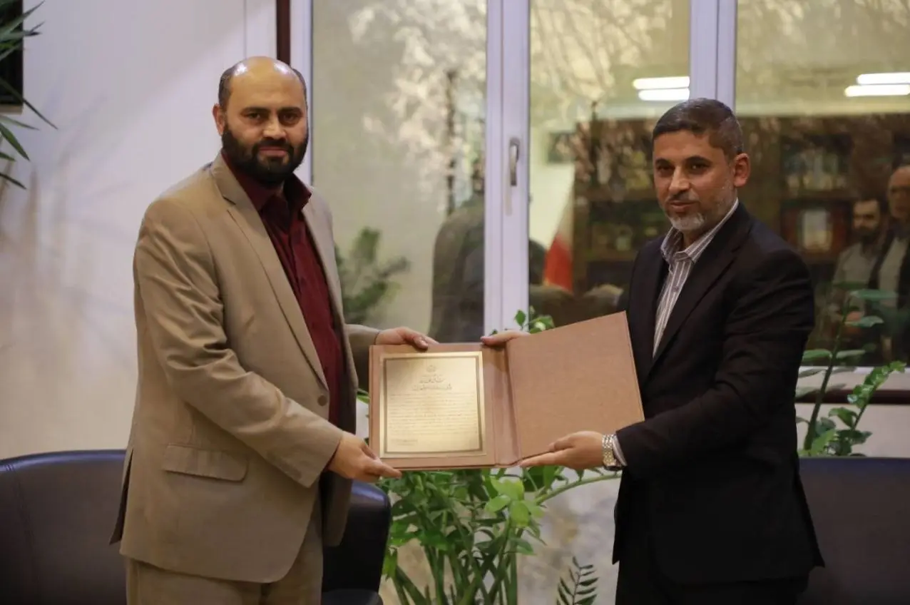 تولیت حرم امیرالمؤمنین(ع) با قدردانی ویژه از شهرداری تهران، راز موفقیت خدمت‌رسانی اربعین فاش شد!