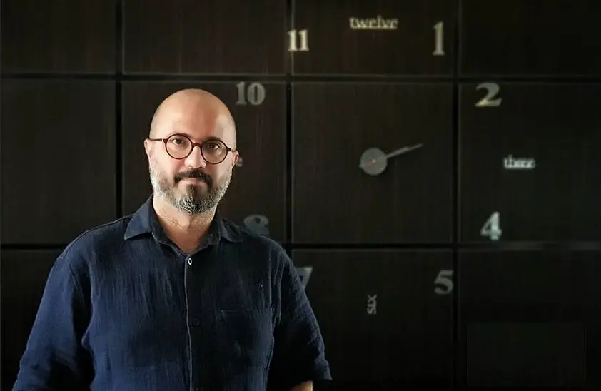 مرتضی پایه شناس هشدار داد: جشنواره‌های پرزرق‌وبرق، اما سینمای مستند در بحران جدی!