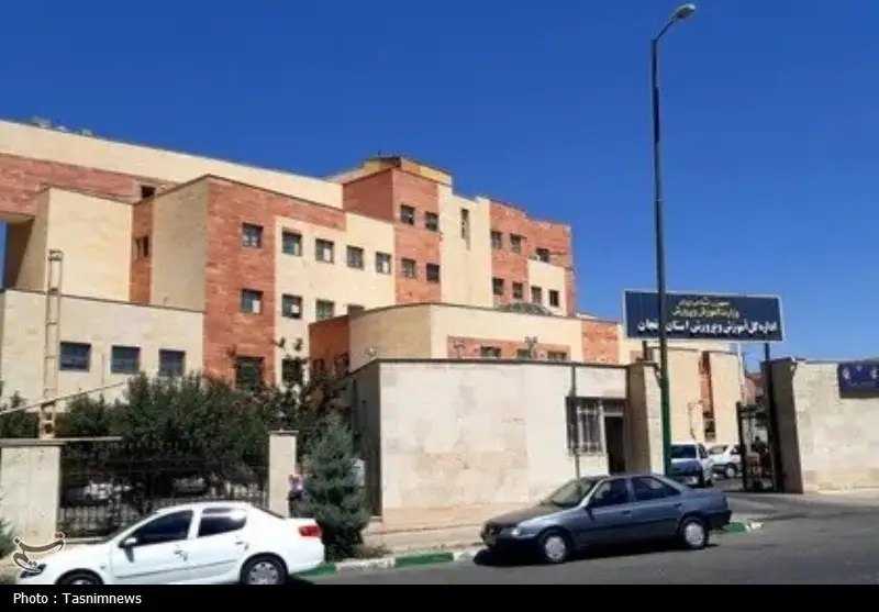 لغو ناگهانی جلسه شورای آموزش و پرورش زنجان؛ پشت پرده‌ای که رسانه‌ها را شوکه کرد!