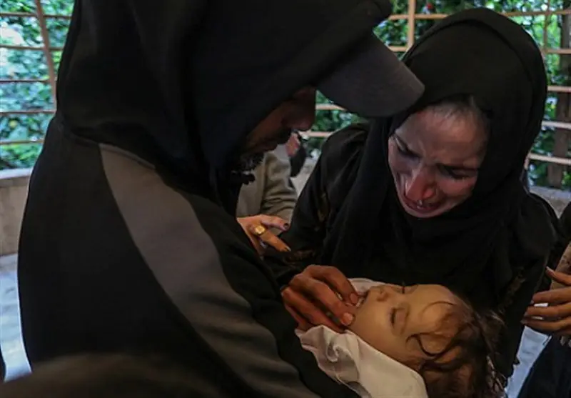 حماس: کودکان غزه مقابل چشم جهان از سرما می‌میرند