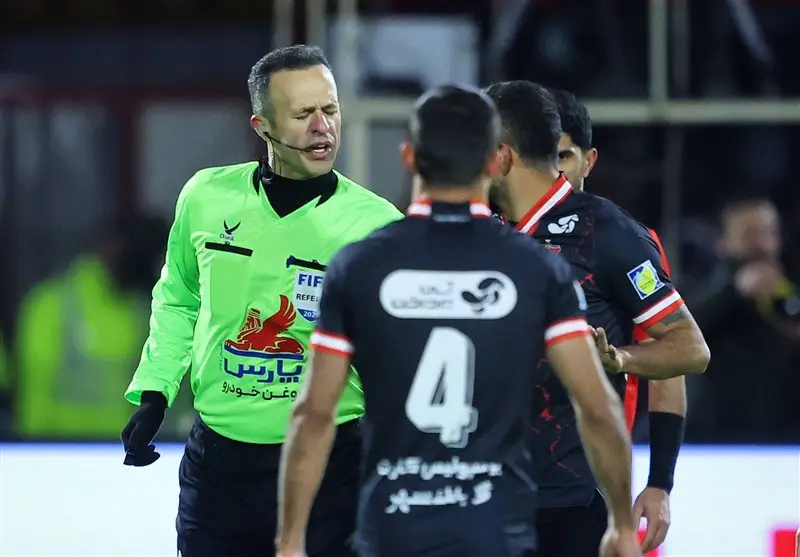 کارشناس داوری درباره قضاوت جنجالی دیدار تراکتور و پرسپولیس چه گفت؟ گل کنعانی‌زادگان واقعاً درست بود؟