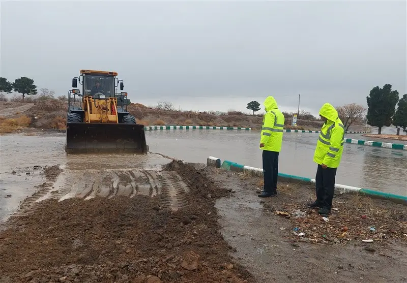 شهرداری گناباد چگونه با 40 آبگرفتگی مقابله کرد؟ جزئیات آماده‌باش و خدمت‌رسانی فوری