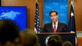 روبیو: آمریکا تنها قدرت مذاکره همزمان با روسیه و اوکراین است!