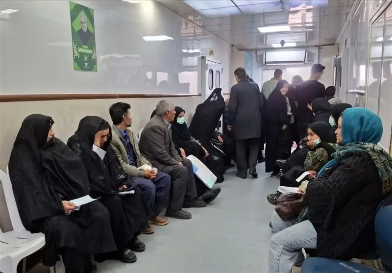 بیمارستان سیار برکت در مروست؛ بیش از ۳۰۰۰ خدمت درمانی رایگان در چند روز!