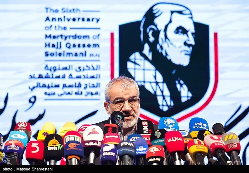 کدخدایی خبر داد: «ایران‌مرد» شعار رسمی سالگرد شهید سلیمانی شد!