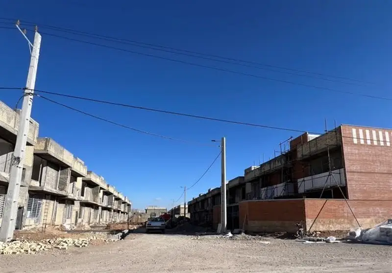 برق‌رسانی به 11 هزار واحد نهضت ملی مسکن در فارس؛ جهشی بزرگ در زیرساخت‌های مسکن