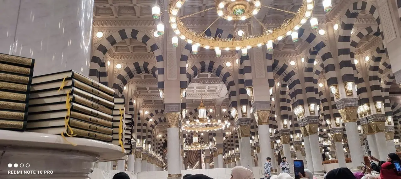 مدینه , احرام , ستاد عمره و عتبات دانشگاه , 