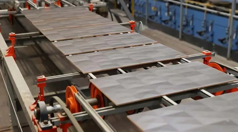 چرا صنعت کاشی و سرامیک ایران در بحران ناترازی انرژی و تجهیزات فرسوده گرفتار شده؟