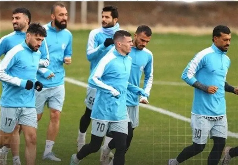 استقلال در انتظار زمین تمرین استاندارد؛ مدیران مشغول برنامه‌ریزی جشن شب یلدا!