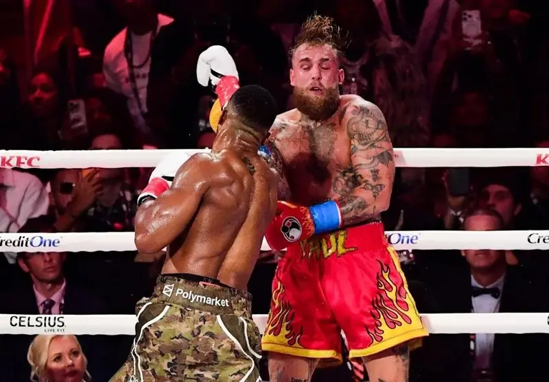 جیک پاول با فک شکسته و کیسه‌های پول در جت لوکس؛ نمایشی که همه را شوکه کرد!