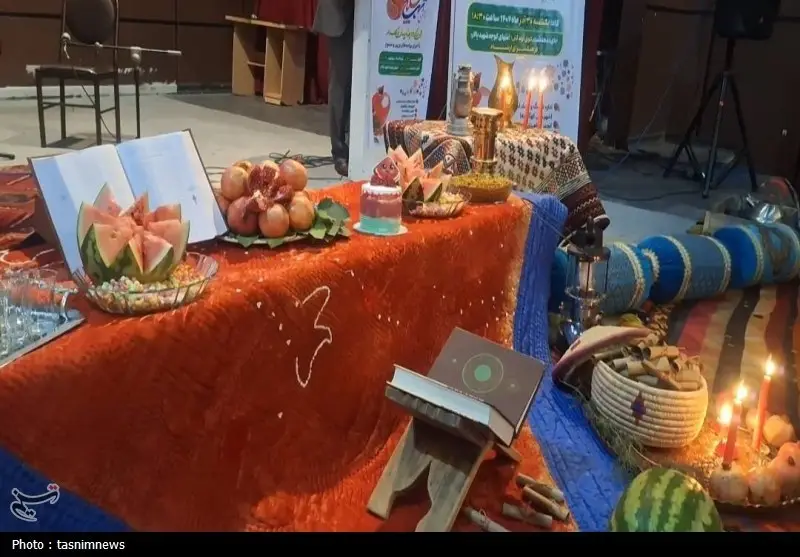 جشن یلدای دهدشت؛ زنده شدن سنت‌ها با شاهنامه‌خوانی و موسیقی زنده در فرهنگسرا