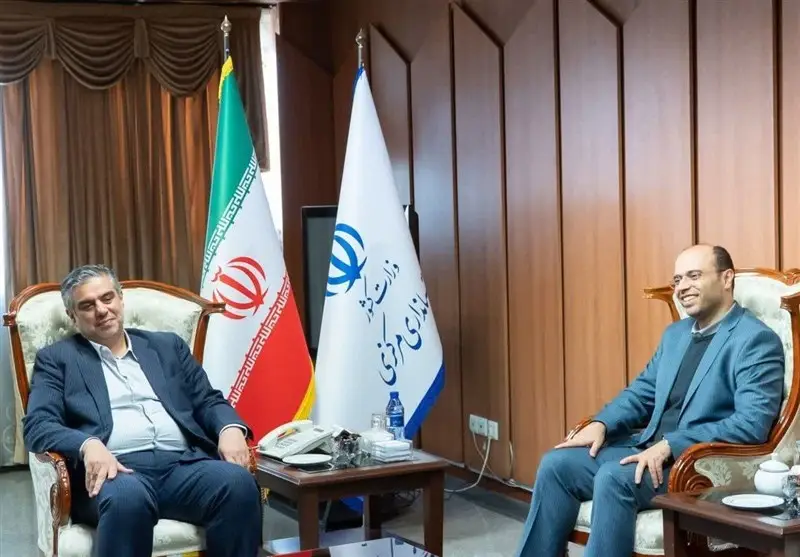 رئیس فدراسیون ووشو از ظرفیت بی‌نظیر صنایع استان مرکزی برای درخشش ورزش پرده برداشت