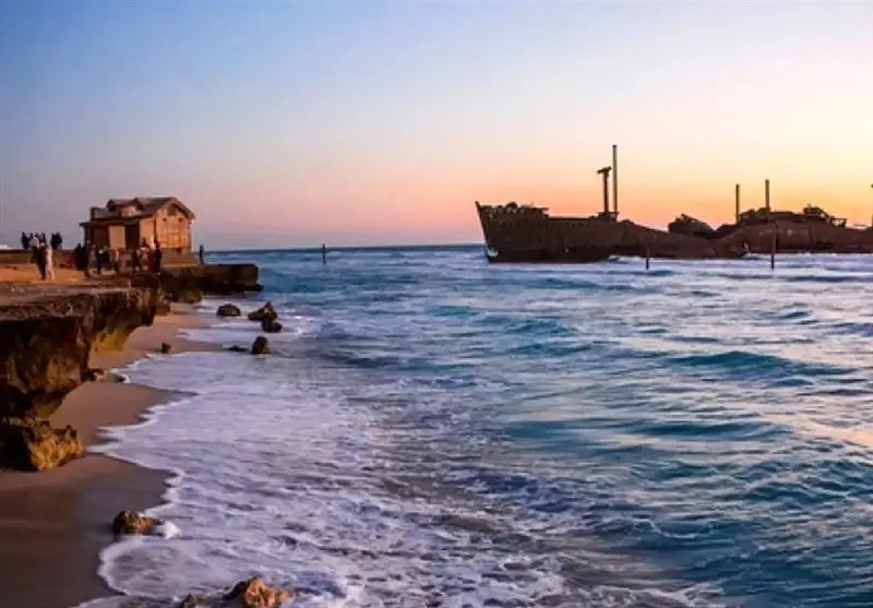 ماراتن کیش جنجال‌ساز شد؛ واکنش‌ها به پوشش شرکت‌کنندگان چه بود؟