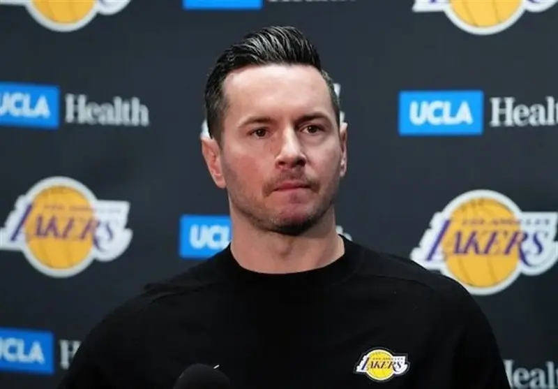 سرمربی لیکرز: عملکرد تیم افتضاح بود؛ تمرین‌های طاقت‌فرسا در راه است!