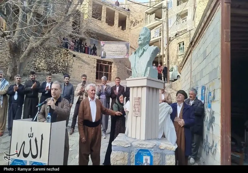 رونمایی سردیس جلال هرسینی؛ هنرمندی که اورامان را زنده نگه داشت