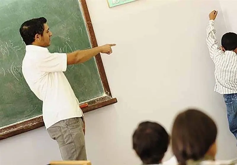 وزارت آموزش‌وپرورش رسماً تنبیه بدنی در مدارس را ممنوع کرد؛ پایان خشونت علیه دانش‌آموزان؟