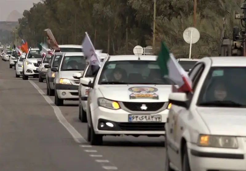 ورود پرشور کاروان مردمی «قهرمان من» به بافق؛ هم‌نوا با یاد سردار سلیمانی
