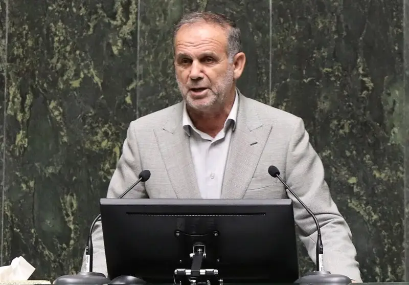 نماینده مجلس: نطق بودجه باید علمی باشد، نه تفسیر آیات قرآن!