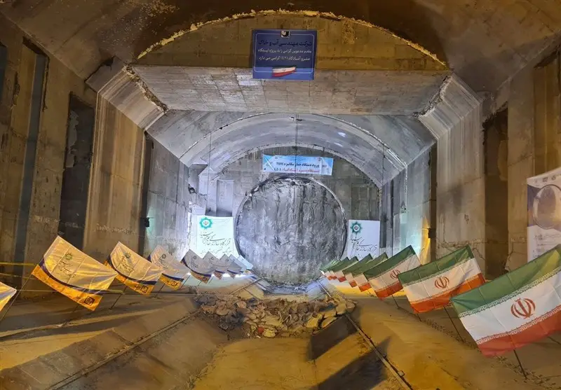 فاز اول خط دو مترو، تا پایان سال به صورت آزمایشی به بهره‌برداری می‌رسد