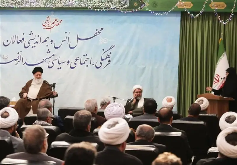 علم‌الهدی: مواجهه با مسأله حجاب نیازمند انعطاف و برخورد هوشمندانه است