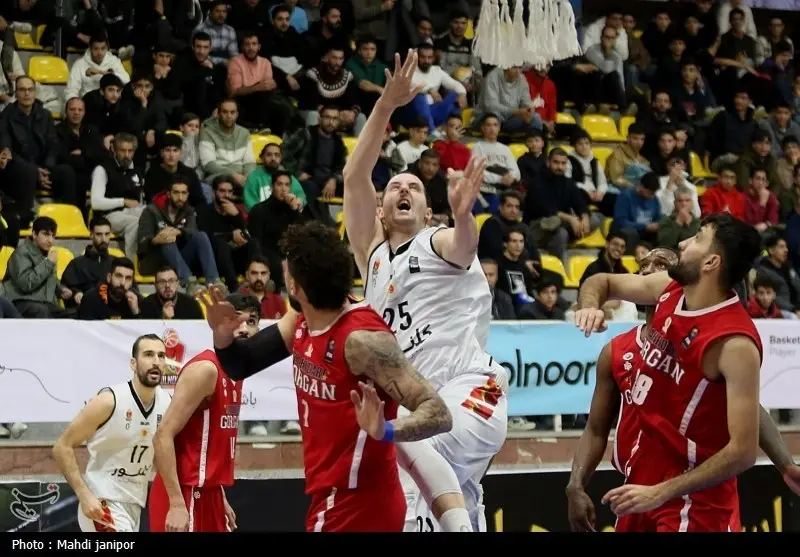 سوپرلیگ بسکتبال| پیروزی بزرگ گلنور مقابل مدافع عنوان قهرمانی