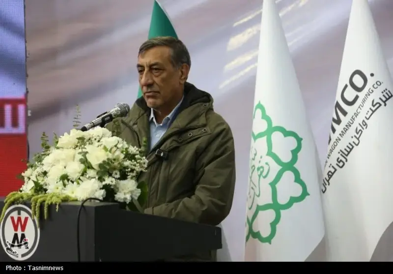 تأکید قائم‌پناه بر خودکفایی در مترو؛ کاهش انتظار مسافران و آلودگی هوا با واگن‌های جدید