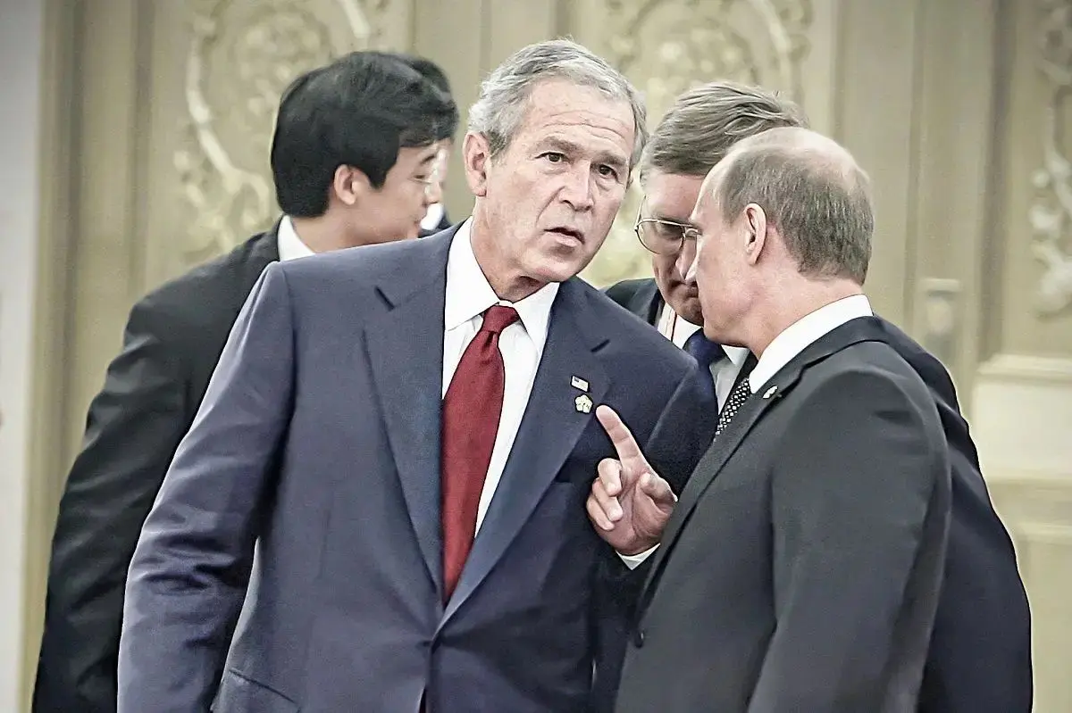 اسناد محرمانه تماس‌های پوتین و بوش درباره ایران؛ پشت پرده تحریم‌ها و سامانه‌های موشکی که هیچ‌گاه نرسید!