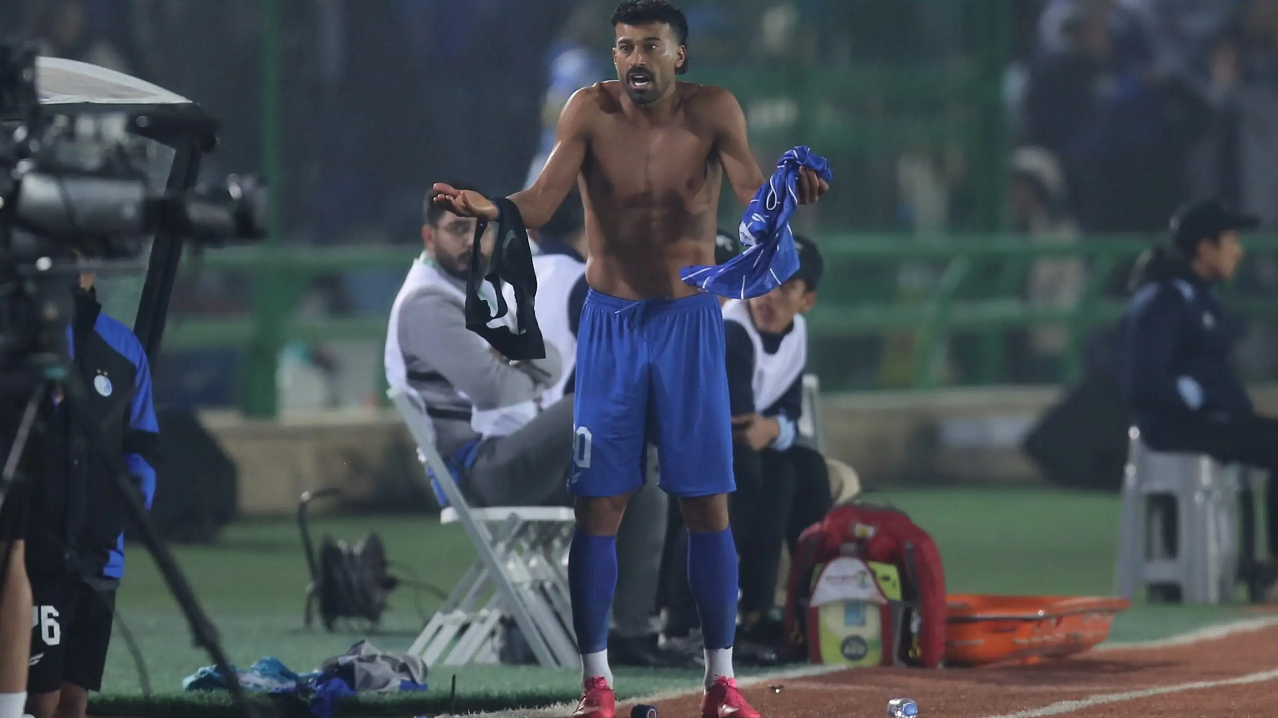 رمز کنار گذاشتن مکرر «رامین» از استقلال؛ نه کدخدامنشی جواب داد نه بازی مجازی!