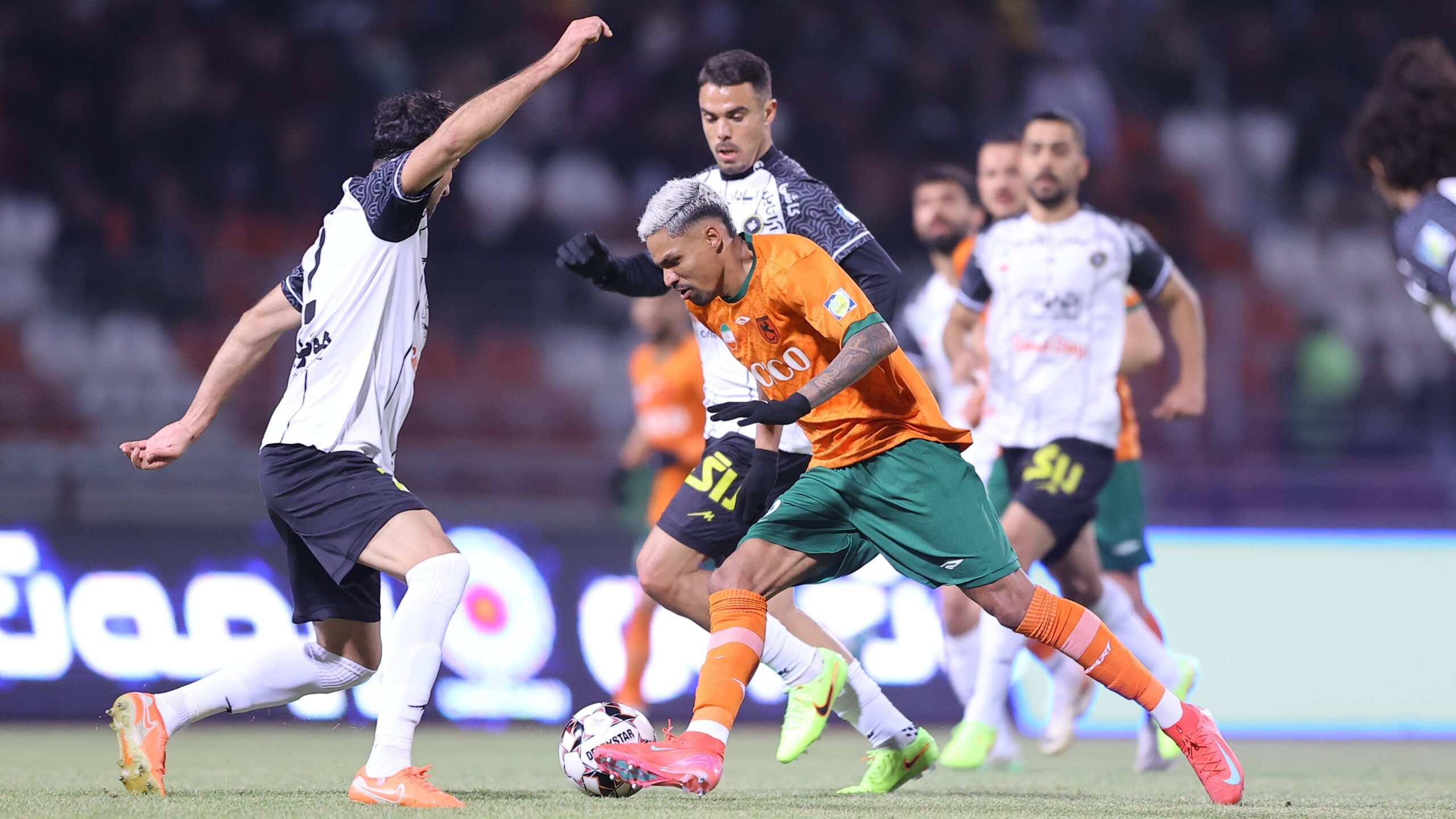 رقابت نفس‌گیر 4 تیم مدعی؛ قهرمان لیگ برتر امسال چه کسی خواهد بود؟