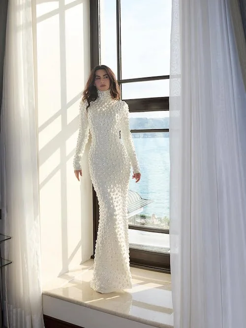 پیراهن سفید نسرین جوادزاده